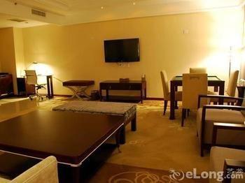 Ligang Hotel Qingdao Exterior photo